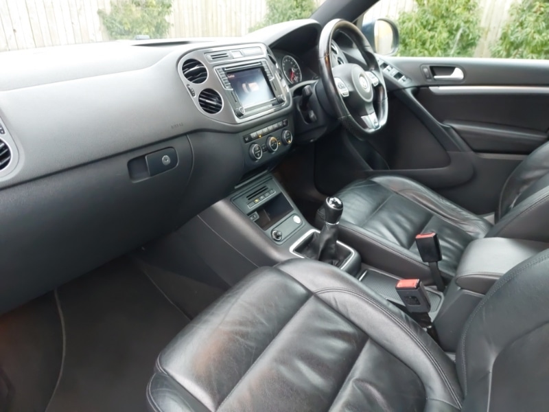 Used Volkswagen Tiguan 2016 for sale - 77595999: Photo 5