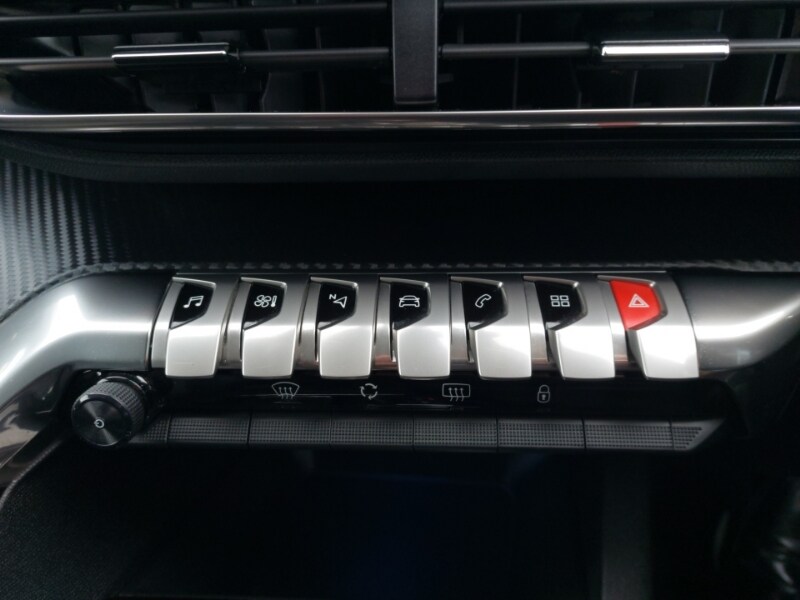 Used Peugeot 3008 2021 for sale - 76589323: Photo 18