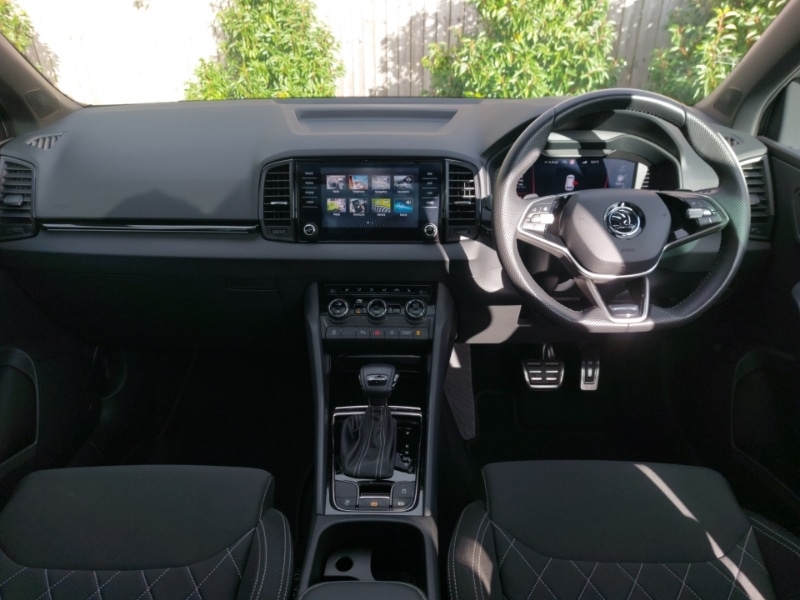 Used Skoda Karoq 2024 for sale - 76959343: Photo 2