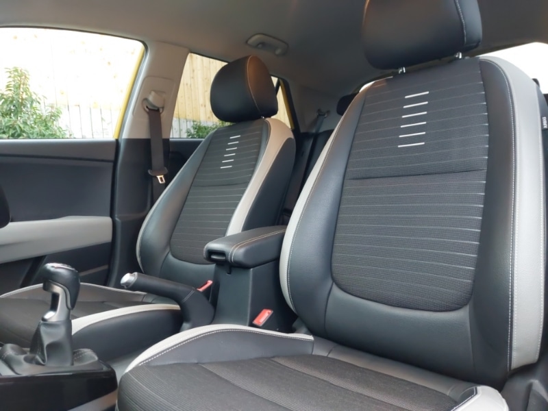 Used Kia Stonic 2021 for sale - 77300004: Photo 5