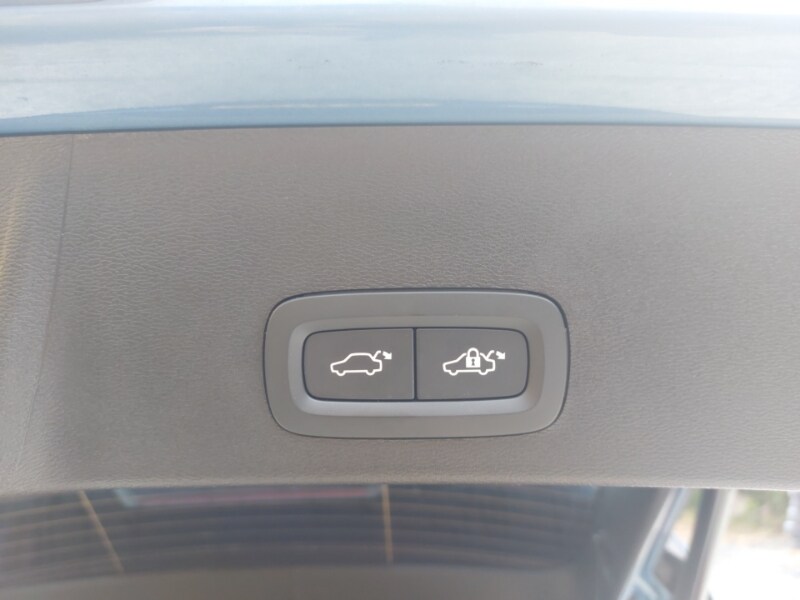 Used Volvo XC40 2024 for sale - 76179251: Photo 13