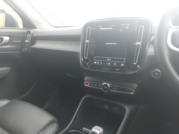 Used Volvo XC40 2024 for sale - 76179251: Photo 17