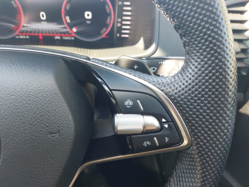 Used Skoda Karoq 2024 for sale - 76880410: Photo 14