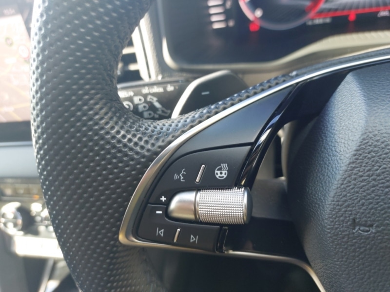 Used Skoda Karoq 2024 for sale - 76880410: Photo 15