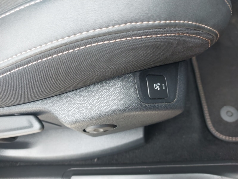 Used Peugeot 3008 2020 for sale - 78085324: Photo 15