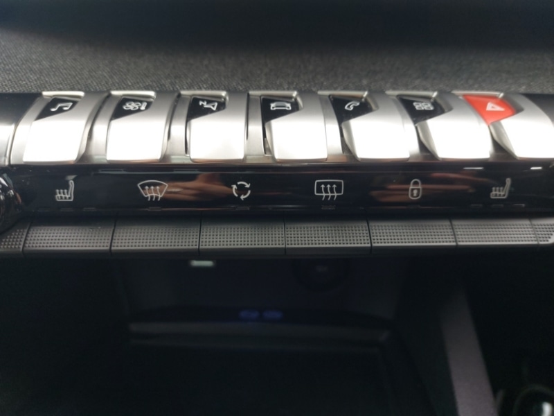 Used Peugeot 3008 2020 for sale - 78085324: Photo 18