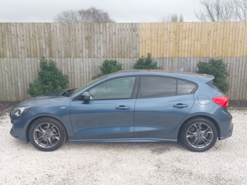 Used Ford Focus 2019 for sale - 77922812: Photo 4