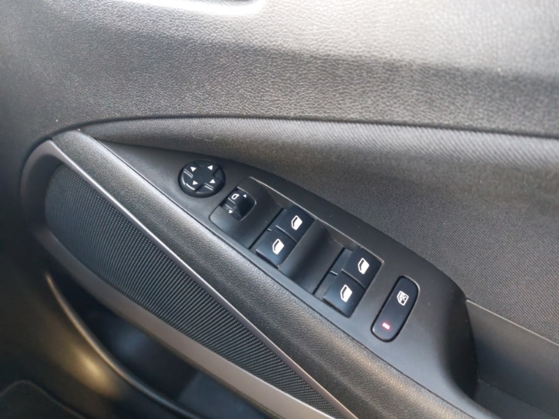 Used Vauxhall Crossland X 2019 for sale - 76408320: Photo 19