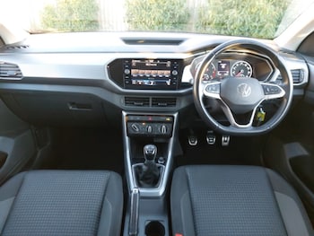 Used Volkswagen T-Cross 2021 for sale - 77235049: Photo