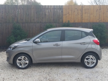 Used Hyundai i10 2022 for sale - 76507092: Photo