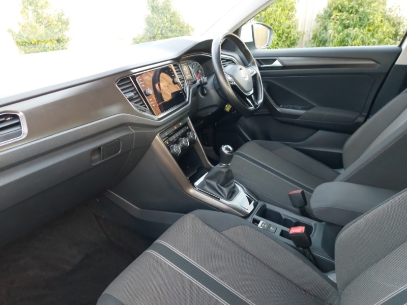 Used Volkswagen T-Roc 2019 for sale - 77357991: Photo 5