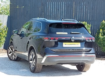 Used Volkswagen Tiguan 2024 for sale - 78670234: Photo