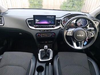 Used Kia Ceed 2022 for sale - 77265416: Photo