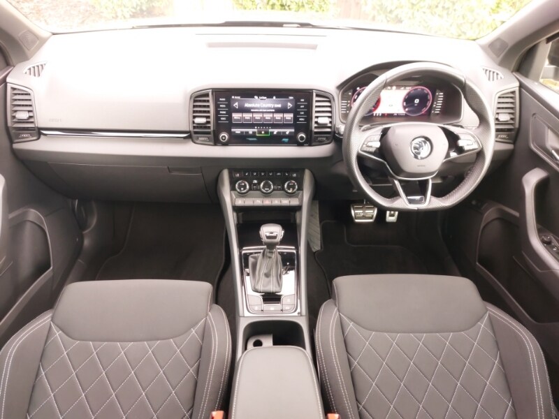 Used Skoda Karoq 2024 for sale - 76779966: Photo 2