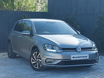 Used Volkswagen Golf 2019 for sale - 78343016: Photo
