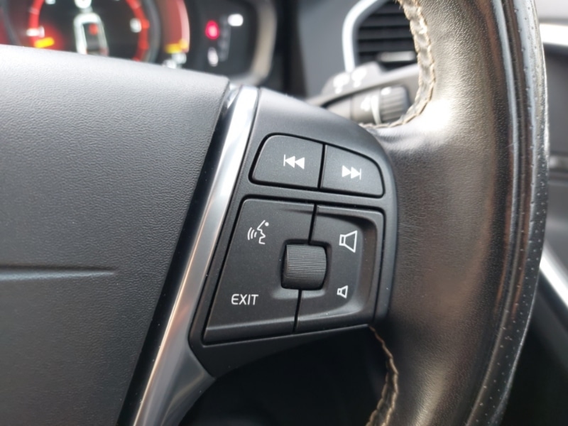 Used Volvo XC60 2017 for sale - 76925296: Photo 17