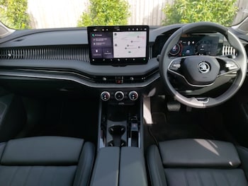 Used Skoda Superb 2024 for sale - 76696170: Photo