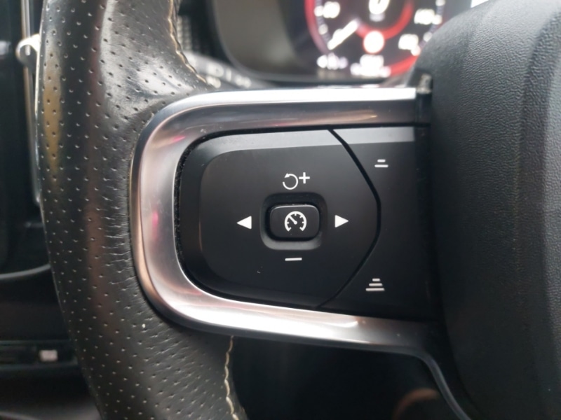 Used Volvo XC40 2019 for sale - 77852414: Photo 17