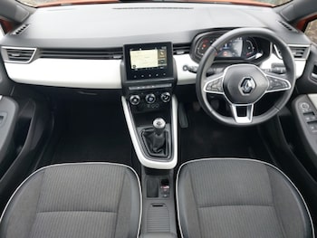 Used Renault Clio 2022 for sale - 77039370: Photo