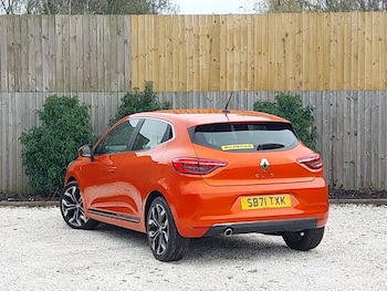 Used Renault Clio 2022 for sale - 77039370: Photo