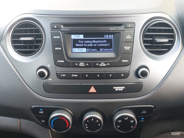 Used Hyundai i10 2016 for sale - 76225904: Photo 11