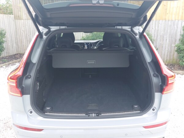 Used Volvo XC60 2024 for sale - 76268987: Photo 8