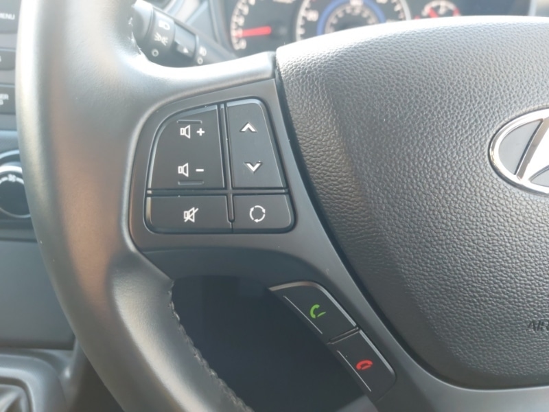 Used Hyundai i10 2017 for sale - 77184057: Photo 15