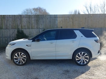 Used Land Rover Discovery Sport 2020 for sale - 77731431: Photo