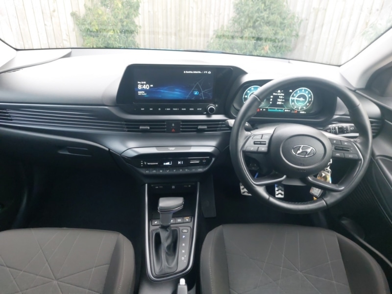 Used Hyundai BAYON 2023 for sale - 77585168: Photo 2