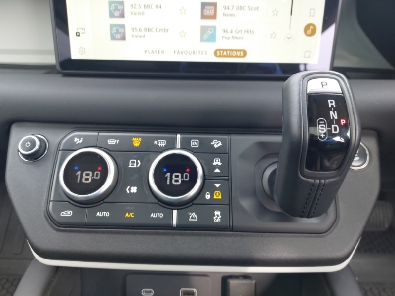 Used Land Rover Defender 2024 for sale - 78178968: Photo 11