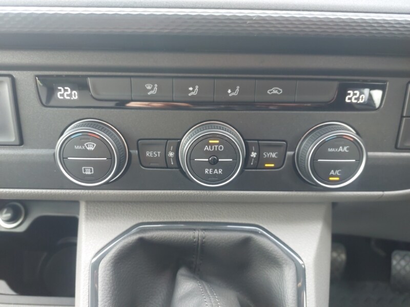 Used Volkswagen Transporter Shuttle 2024 for sale - 78113988: Photo 17