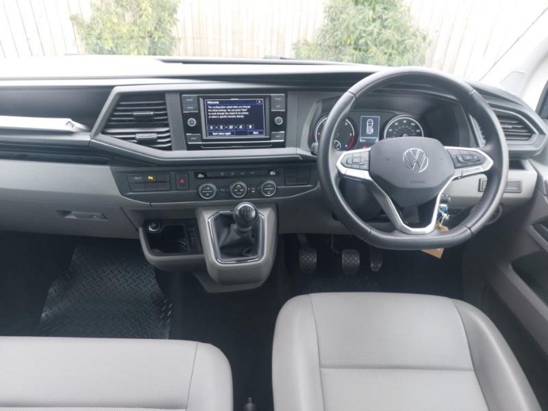 Used Volkswagen Transporter Shuttle 2024 for sale - 78113988: Photo 2