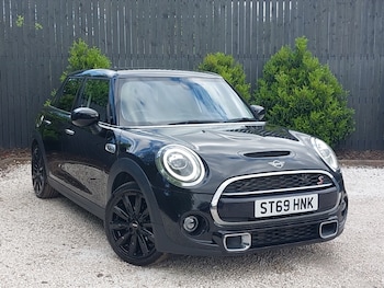 Used MINI Hatch 2019 for sale - 78572472: Photo