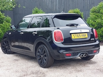 Used MINI Cooper 2019 for sale - 78572472: Photo