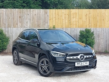 Mercedes-Benz - GLA