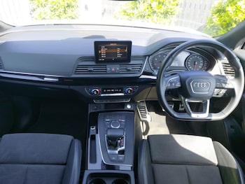 Used Audi Q5 2020 for sale - 79428036: Photo