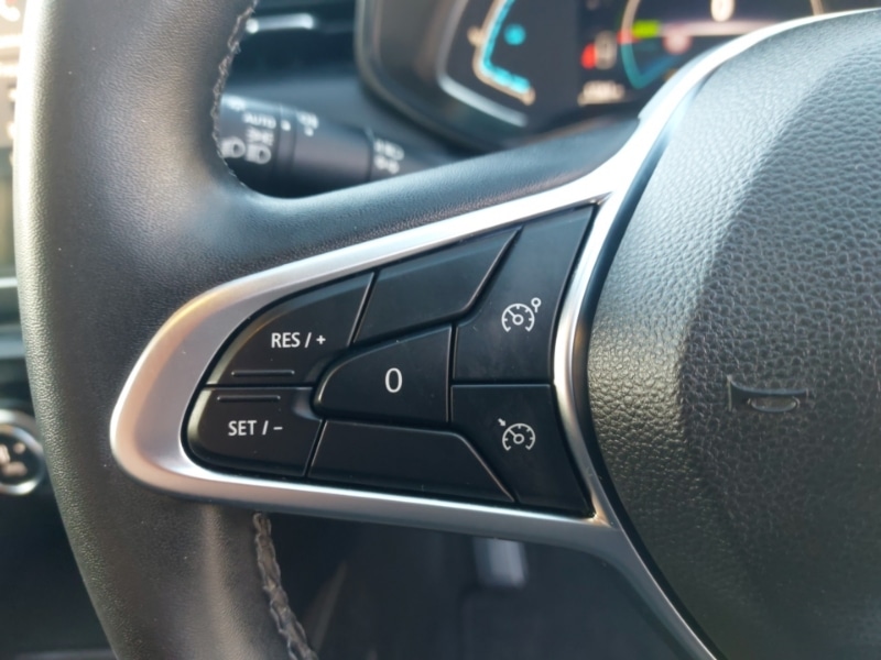 Used Renault Clio 2022 for sale - 76639528: Photo 15