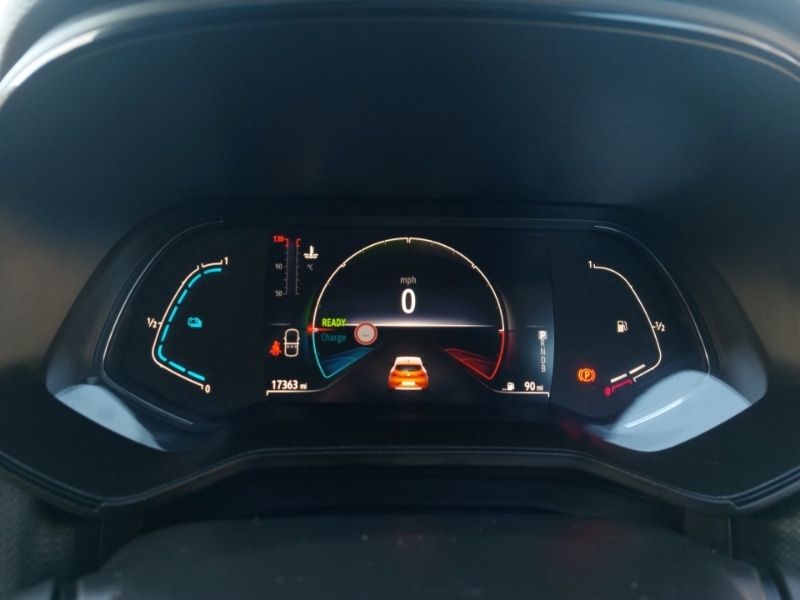 Used Renault Clio 2022 for sale - 76639528: Photo 16