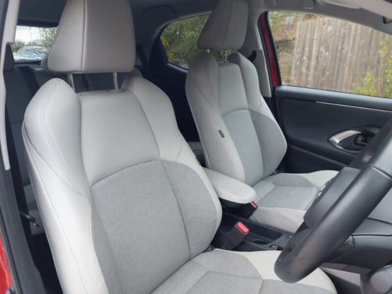 Used Toyota Yaris 2023 for sale - 78178972: Photo 11