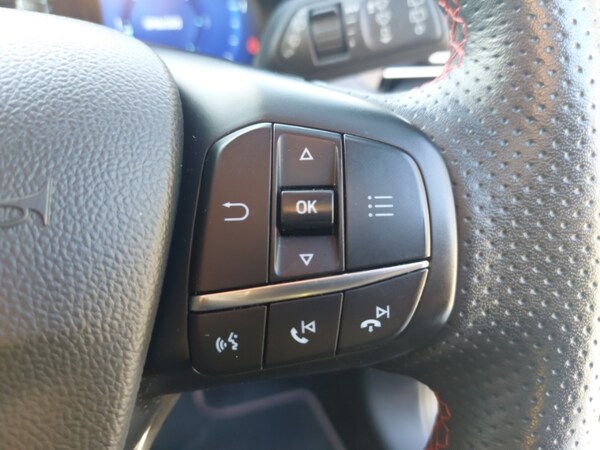 Used Ford Focus 2020 for sale - 76233837: Photo 14
