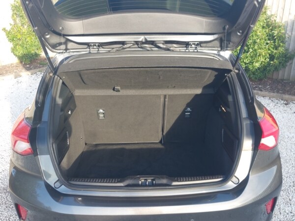 Used Ford Focus 2020 for sale - 76233837: Photo 8
