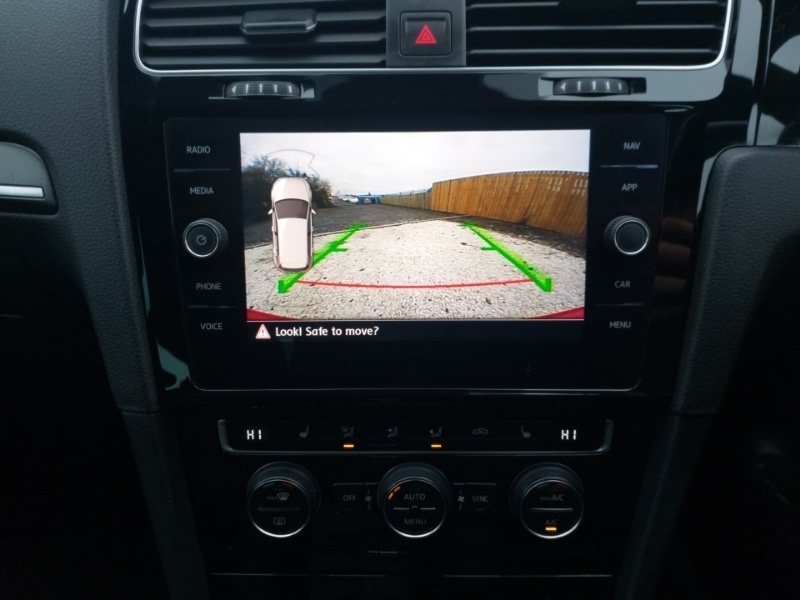 Used Volkswagen Golf 2019 for sale - 77035210: Photo 11