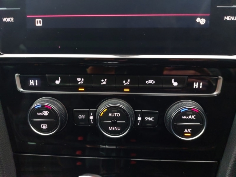 Used Volkswagen Golf 2019 for sale - 77035210: Photo 18