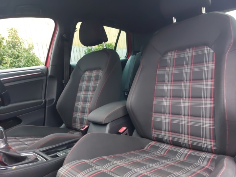 Used Volkswagen Golf 2019 for sale - 77035210: Photo 5