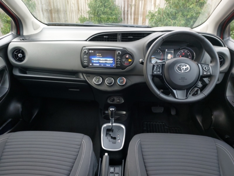 Used Toyota Yaris 2019 for sale - 76795682: Photo 2