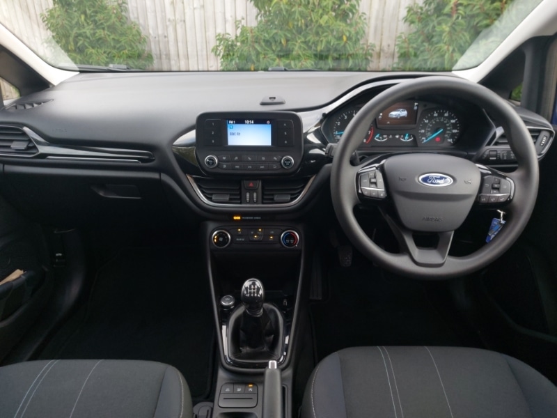 Used Ford Fiesta 2018 for sale - 76414698: Photo 2