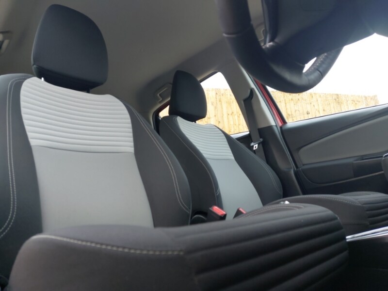 Used Toyota Yaris 2019 for sale - 77299998: Photo 13