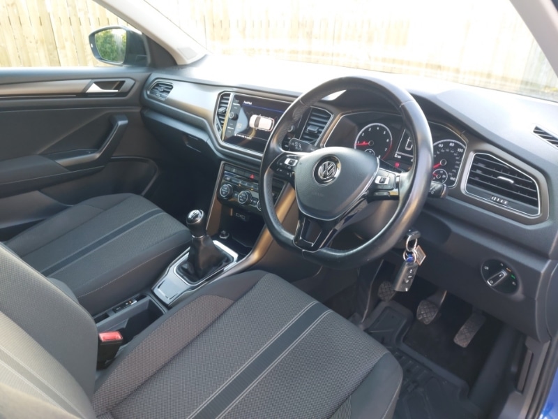 Used Volkswagen T-Roc 2018 for sale - 77130032: Photo 12