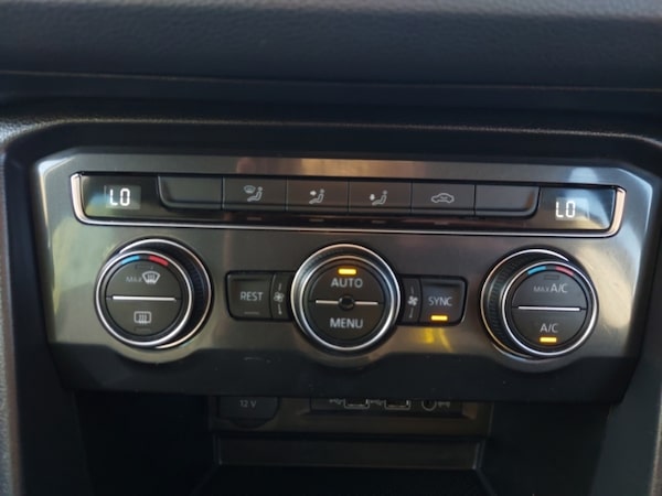 Used Volkswagen Tiguan 2019 for sale - 76230076: Photo 19