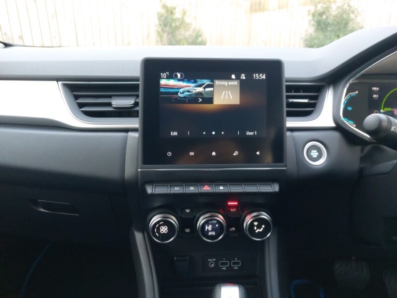 Used Renault Captur 2023 for sale - 76651735: Photo 10